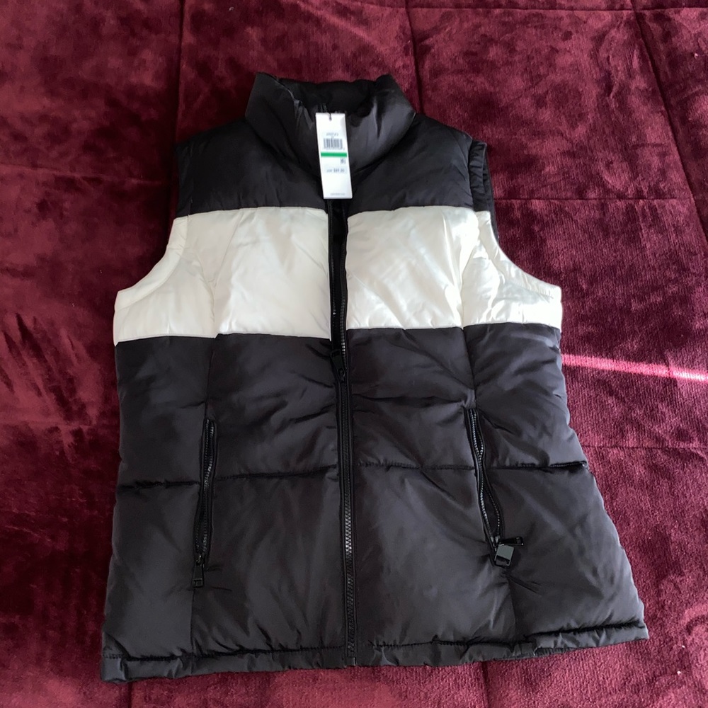 Calvin Klein Puffer Vest *New with tags*